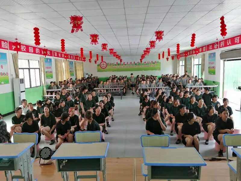 湖北鄂州哪里有叛逆小孩子管教学校(图2)